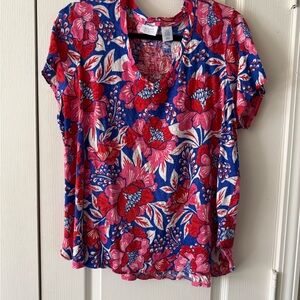 Vibrant Floral Short Sleeve Top in Red and Blue